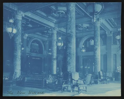 [Willard Hotel lobby, Washington, D.C.], Washington D.C., 1904
