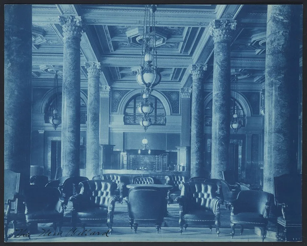 [Willard Hotel lobby], Washington D.C., 1901