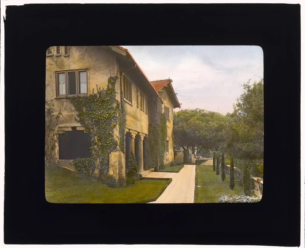 ["Il Paradiso," Mrs. Dudley Peter Allen house, 1188 Hillcrest Avenue,…, California, Pasadena, 1917