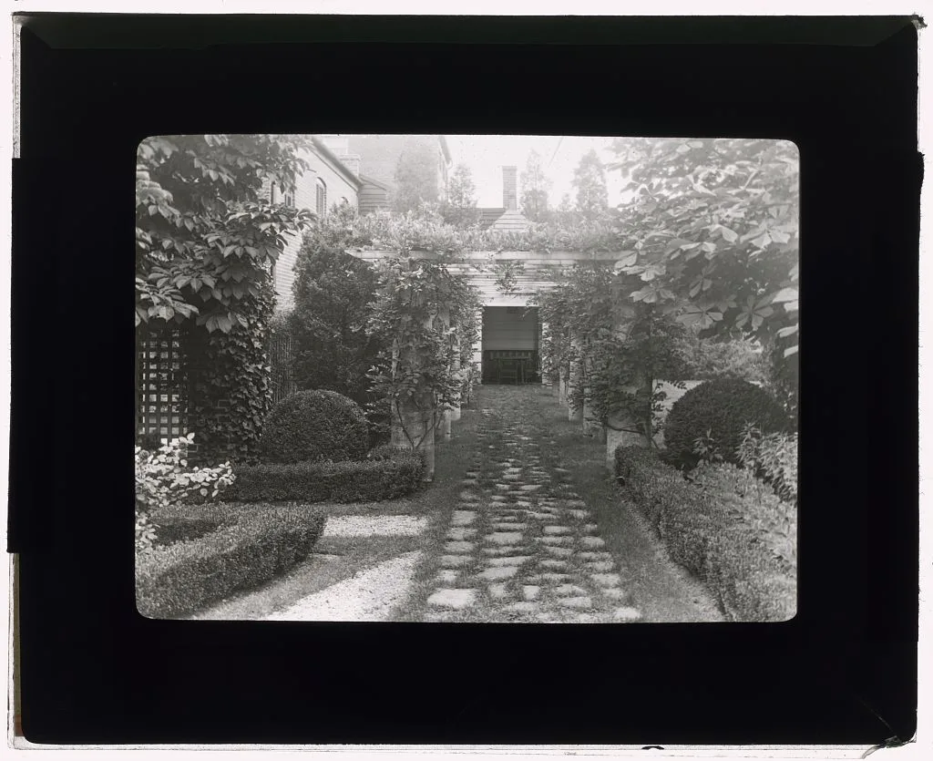 [William Albert Smoot, Jr., house, 220 North Washington Street,…, Alexandria, Virginia, 1920