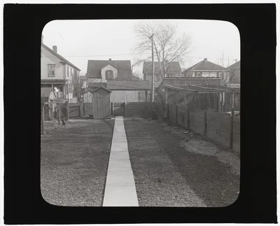 [National Cash Register Company, Dayton, Ohio. Workers garden with…, Ohio, Dayton, 1896