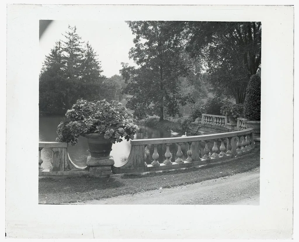 ["Thornedale," Oakleigh Thorne house, Millbrook, New York. Pond at…, New York, Millbrook, 1919