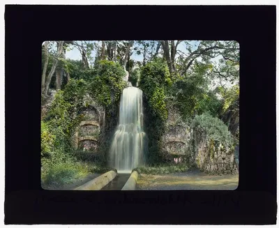 [Villa Aldobrandini, Frascati, Lazio, Italy. Waterfall], Frascati, Italy, 1925