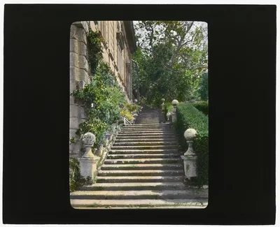 [Villa Lante, Bagnaia, Lazio, Italy. Casino steps], Bagnaia, Italy, 1925