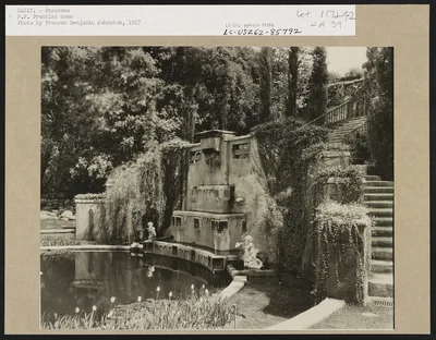 Photograph from 1917: ["Il Paradiso," Mrs. Dudley Peter Allen house,…